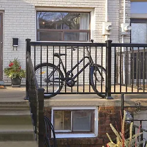 Modern 1br - Near Trinity Bellwoods Park Apartment